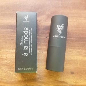 Younique Cream to Powder Luminizer